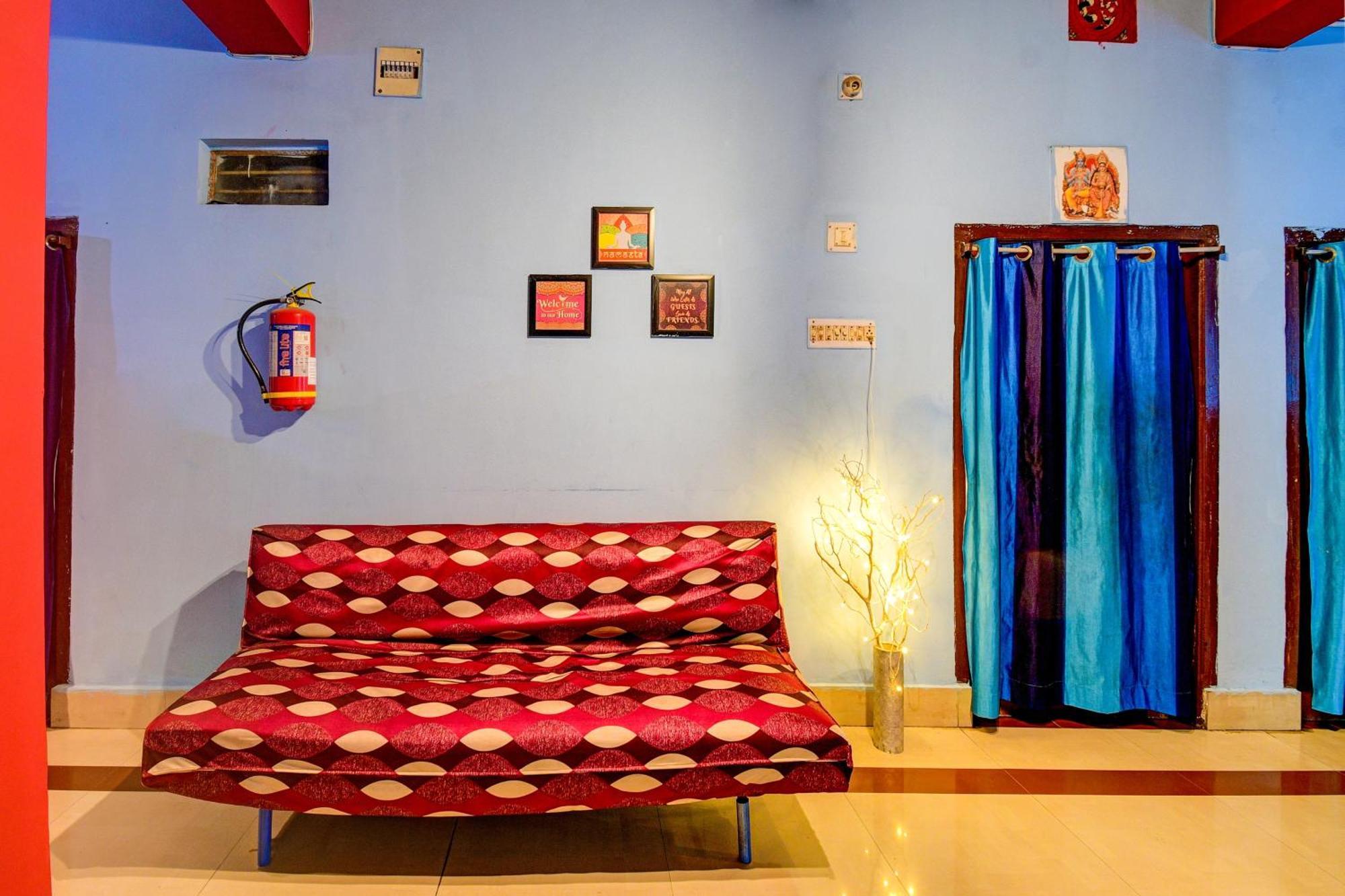 Oyo Flagship Pratikshya Guest House Baripada Экстерьер фото
